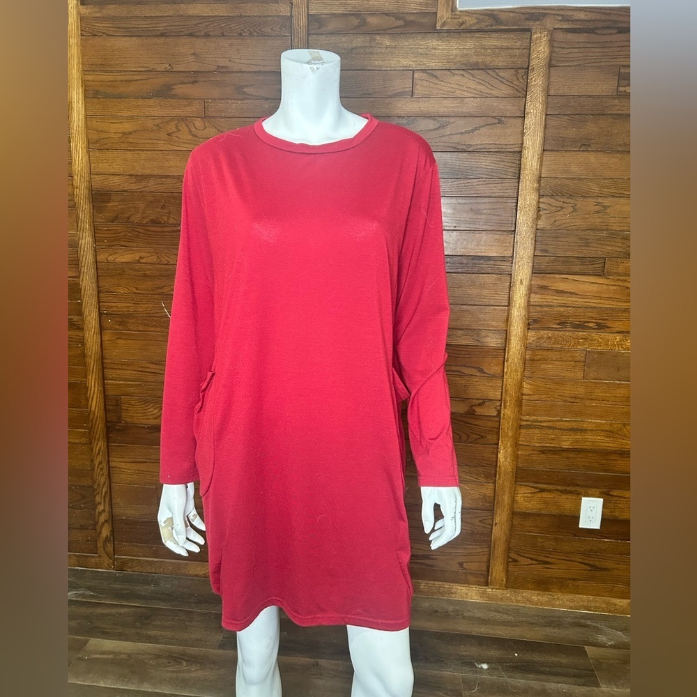 Long sleeve size XXLarge red T-shirt, dress unique pockets, cotton poly blend